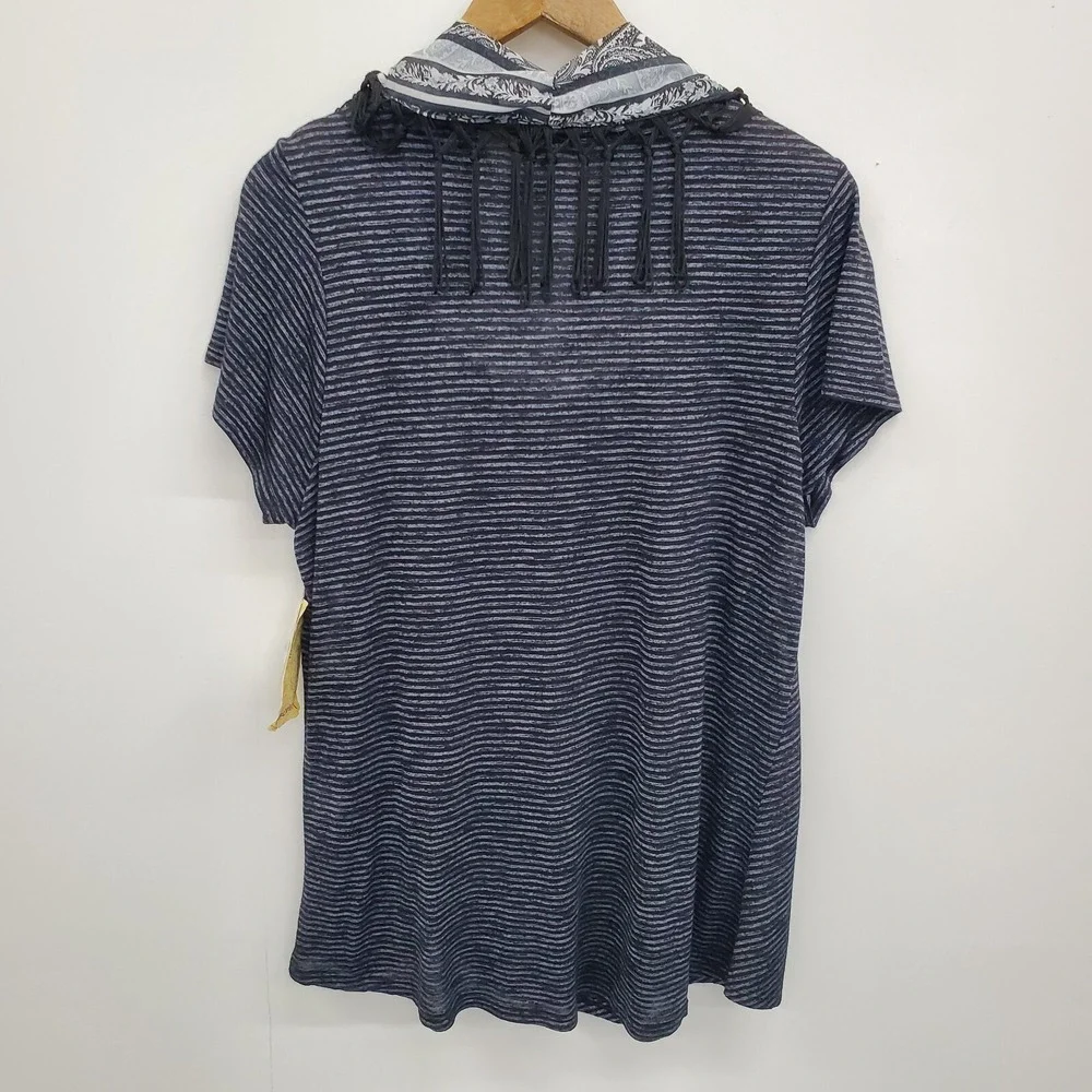NWT OneWorld Scarf Neck Knit Top Womens 1X Gray Black‎ Paisley Short Sleeve - Picture 4 of 15